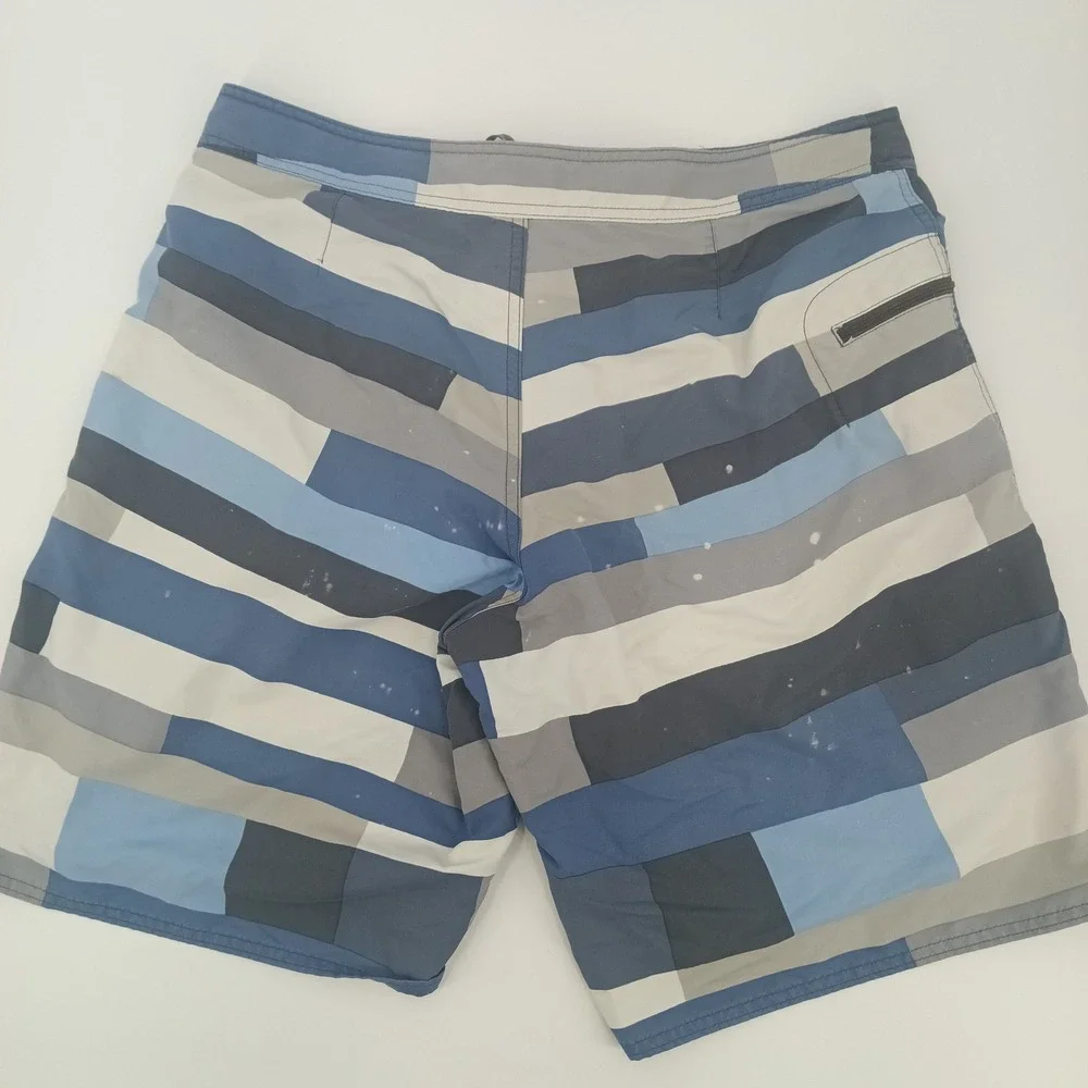 Patagonia Mens Board Shorts Blue Grey Geometric Block Print Swim Trunks Size 33